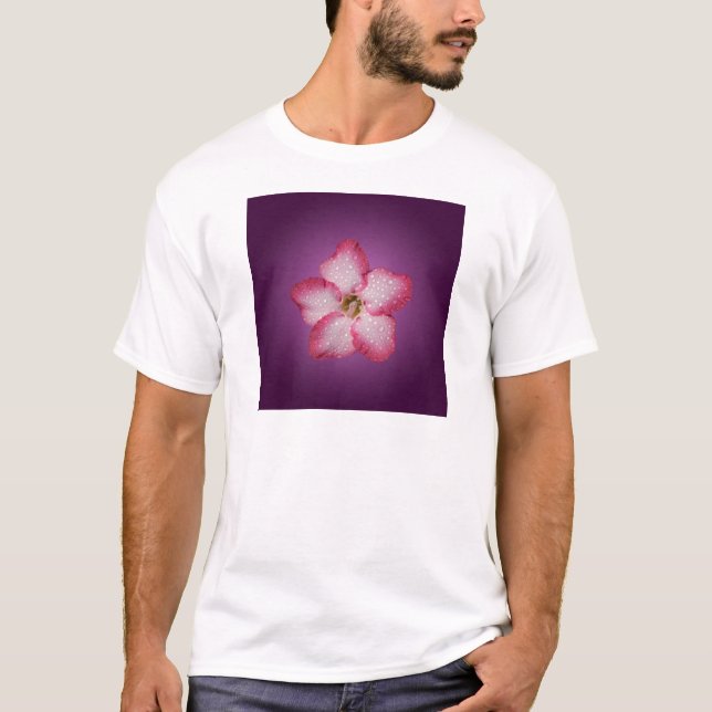 Camiseta Adenium Flor Rosa Flora Gradiente Violeta (Frente)