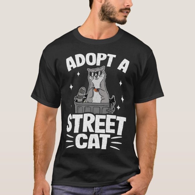 Camiseta Adopt A Street Cat Funny Raccoon 1 (Frente)