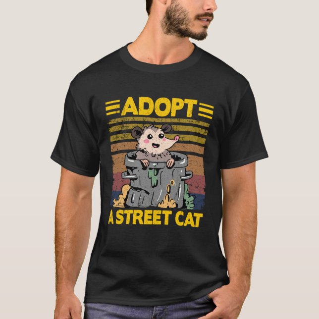 Camiseta Adopt A Street Cat Opossum Trash Weird Possum  1 (Frente)
