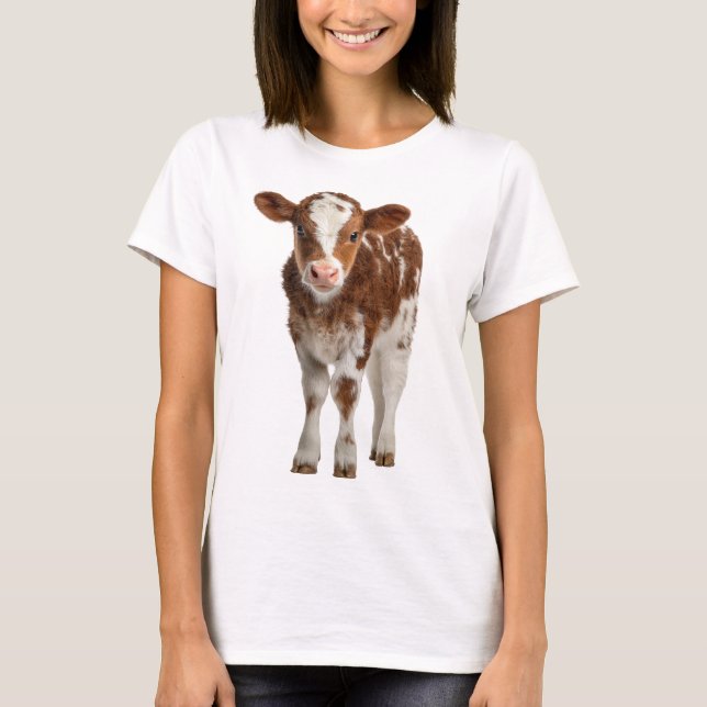 Camiseta Adorable Calf Portrait on Burlap (Frente)