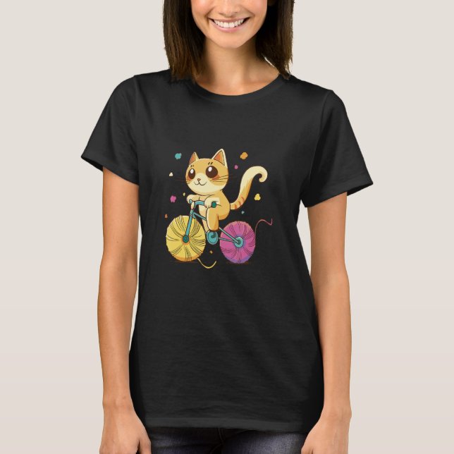 Camiseta Adorable Cat Riding a Bike  Playful & Charming Ill (Frente)