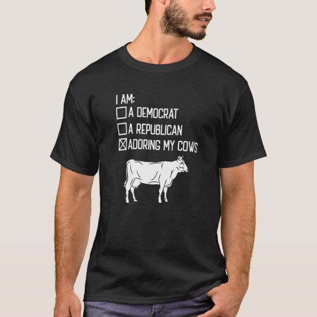 Camiseta Adorando Minhas Vacas Touros Cultivando Lama Fazen (Frente)