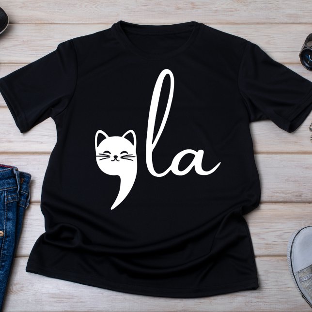 Camiseta Adorável Cat Comma La Minimalist (Criador carregado)