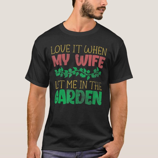 Camiseta Adorei Quando Minha Esposa Me Deixou No Jardineiro (Frente)