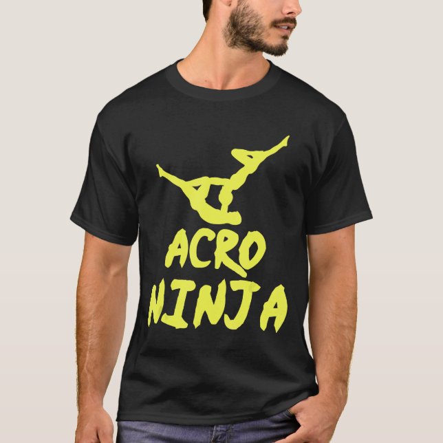 Camiseta Adoro Acroyoga Acro Yoga Acro Ninja Levantando Out (Frente)