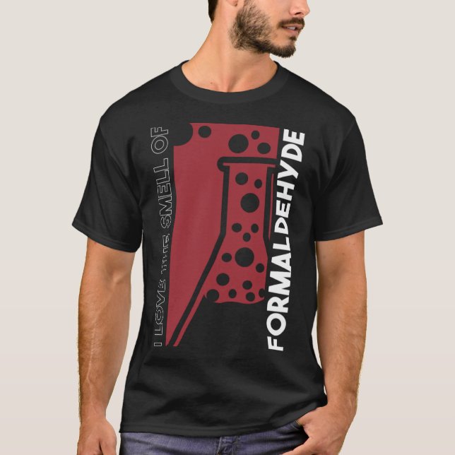 Camiseta Adoro O Cheiro De Formaldeído. (Frente)