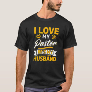 Camiseta Adoro o meu pastor, é o meu marido, pastor, mulher
