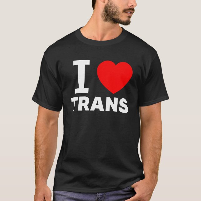 Camiseta Adoro Trans Love com o sinal de coração Transgende (Frente)