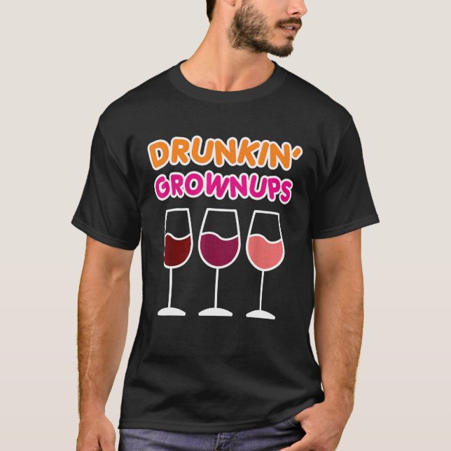 Camiseta Adultos Bêbados Vinho Engraçado Despedida de Solte (Frente)