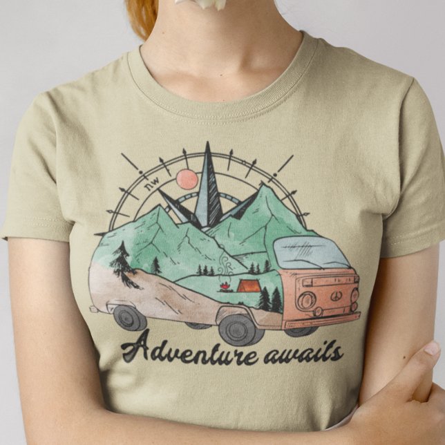 Camiseta Adventure Aguarda Camisa, Viagem Van Life (Criador carregado)
