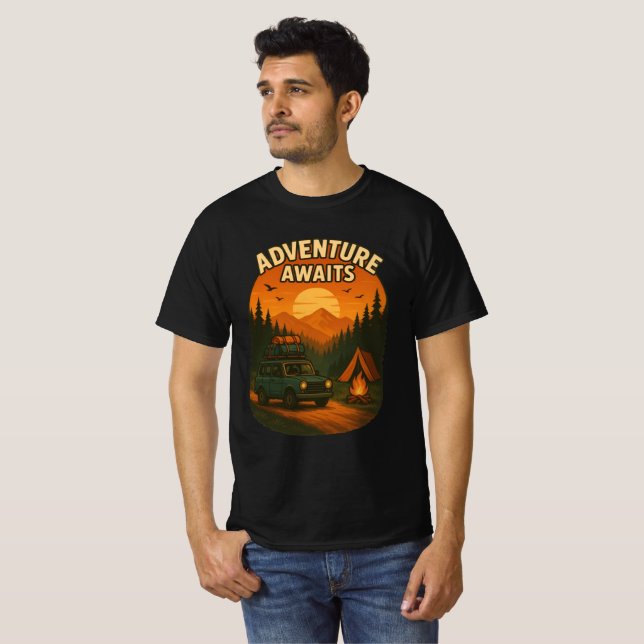 Camiseta Adventure Aguarda Camping T-Shirt | Caminhando, Vi (Frente Completa)