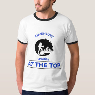 Camiseta Adventure Hiking, Aventura Aguarda no Topo