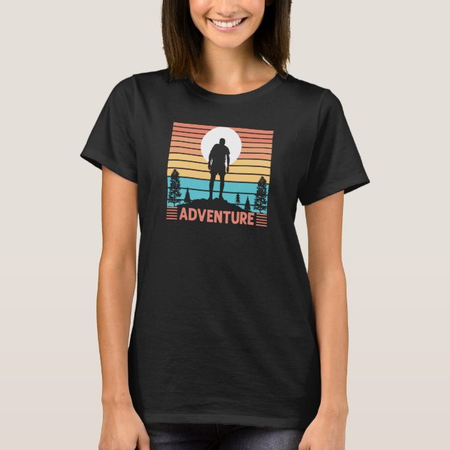 Camiseta Adventure Mountain & Lake Hiking & Exploring Man S (Frente)