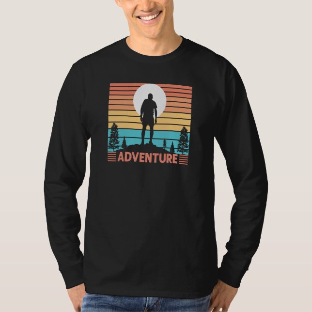Camiseta Adventure Mountain & Lake Hiking & Exploring Man S (Frente)