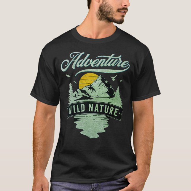 Camiseta Adventure Wild Nature Vintage Art (Frente)