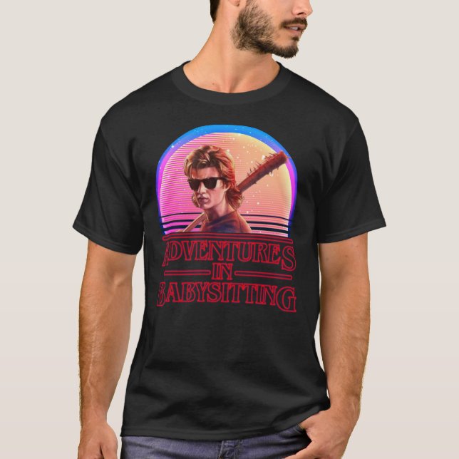 Camiseta Adventures In Babysitting Essential T-Shirt (Frente)