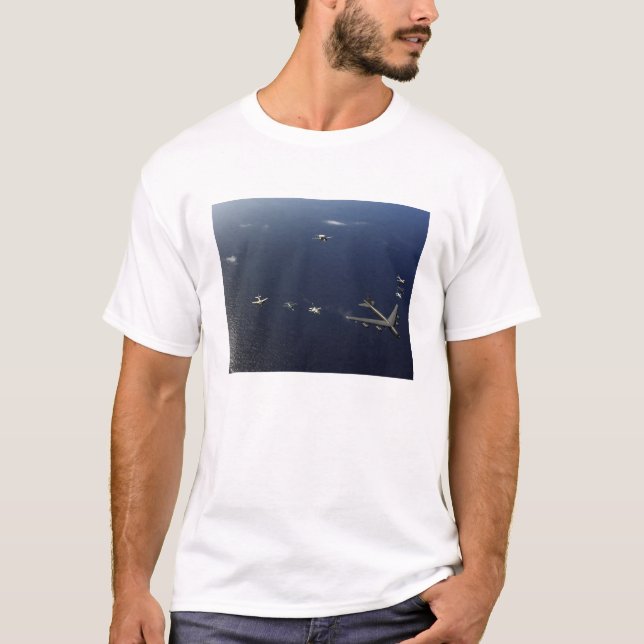 Camiseta Aeronave da Força Aérea B-52 dos EUA, Estratoforta (Frente)