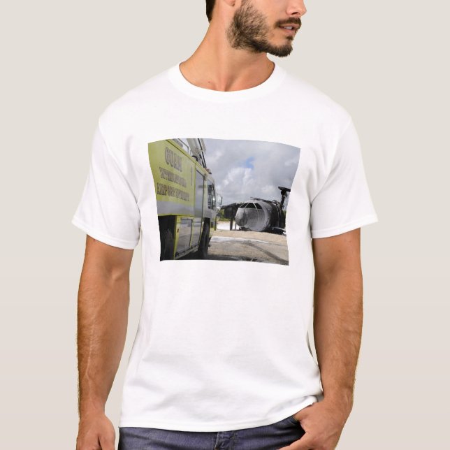 Camiseta Aeroporto WONPAT de Guam (Frente)