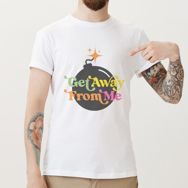 Camiseta Afaste-Se De Mim Com Um Gráfico Anti-Social Engraç (Criador carregado)