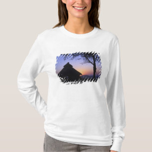 Camiseta África, Etiópia, região do rio Omo, Pôr do sol sob