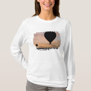 Camiseta África, Quênia, Masai Mara. Dois balões deslizam