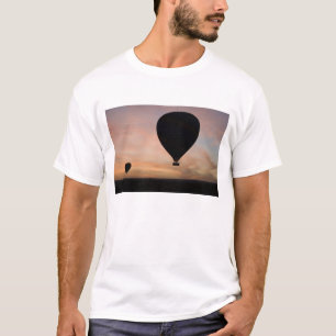 Camiseta África, Quênia, Masai Mara. Dois balões deslizam