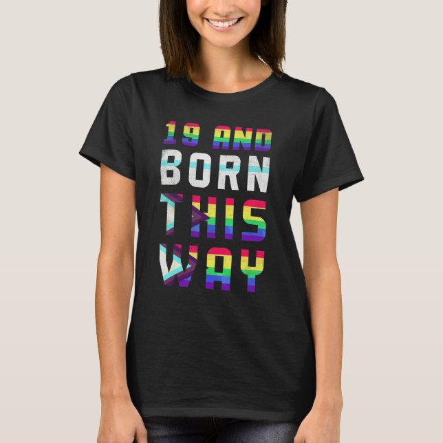 Camiseta Age 19 Year Old Rainbow Flag Born Gay Pride Lgbt P (Frente)