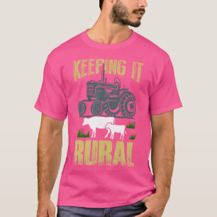 Camiseta Agricultor Que Mantém A Fazenda Rural Trator