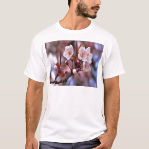 Camiseta Agrupamento de Flores de Cereja com Cor-de-Rosa e