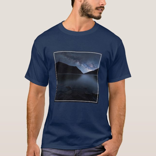 Camiseta Água | Lakeshore à noite (Frente)