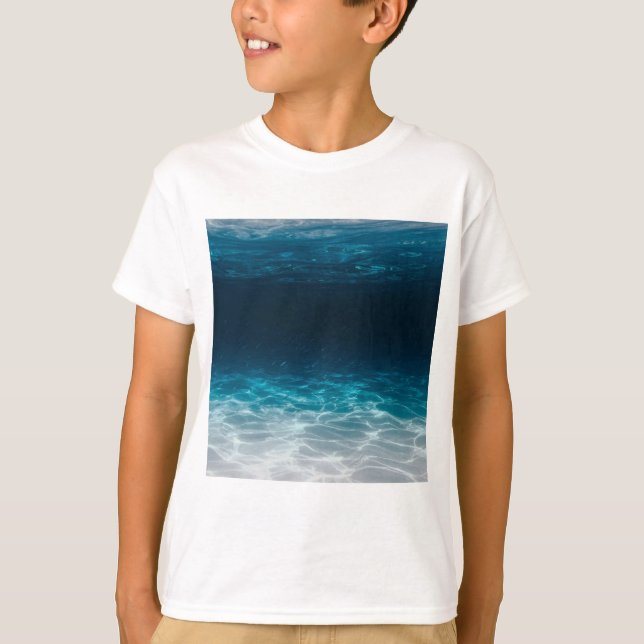 Camiseta Águas do mar oceano sob o mar (Frente)