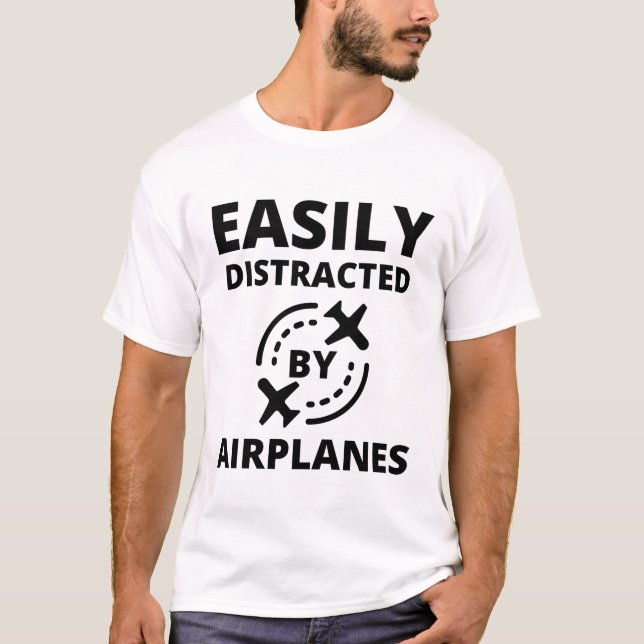 Camiseta Águas facilmente distraídas por aviões engraçados (Frente)