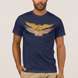Camiseta Águia americana e bandeiras americanas