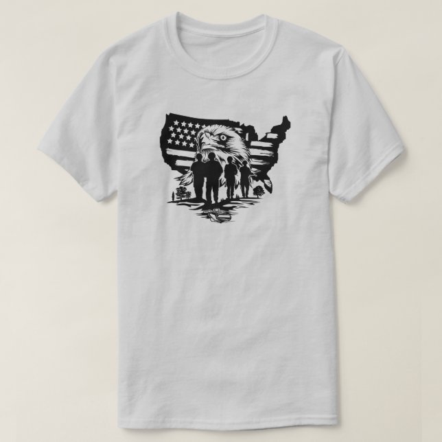 Camiseta Águia Com Bandeira Americana E Soldados T-Shirt (Frente do Design)