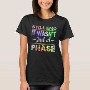 Camiseta Ainda assim Emo Não foi só um Gótico Emo