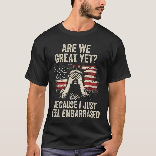 Camiseta Ainda Estamos Excelentes Porque Eu Sinto-Me Embarc (Frente)