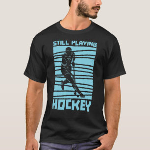 Camiseta Ainda jogando hóquei no campo do treinador de hóqu