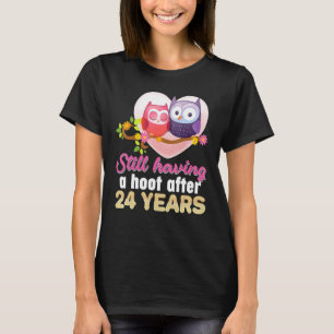 Camiseta Ainda tendo um Hoot Após 24 Anos 24 Casamento Ann