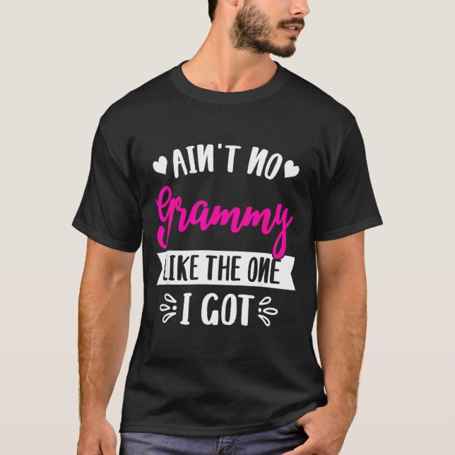 Camiseta Ain't No Grammy Like The One I Got Family Reunion  (Frente)