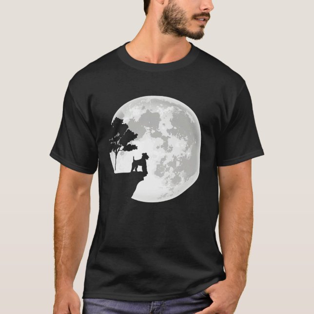Camiseta Airedale Terrier Dog Breed Moon Halloween Apparel (Frente)