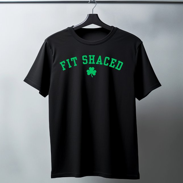 Camiseta Ajustado Shaced Engraçado Rua irlandesa Engraçada. (Criador carregado)