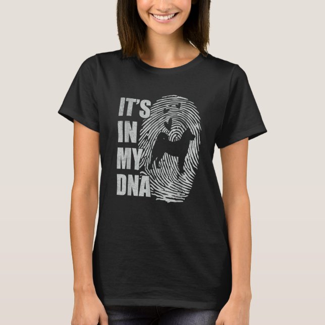 Camiseta Akita DNA Dog Mom Dad Dog (Frente)