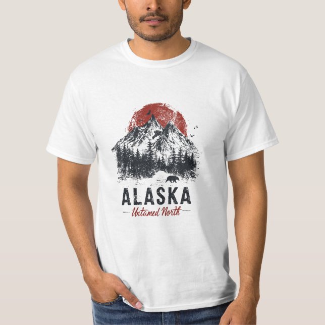 Camiseta Alaska Untamed North Mountain Wilderness Outdoor (Frente)