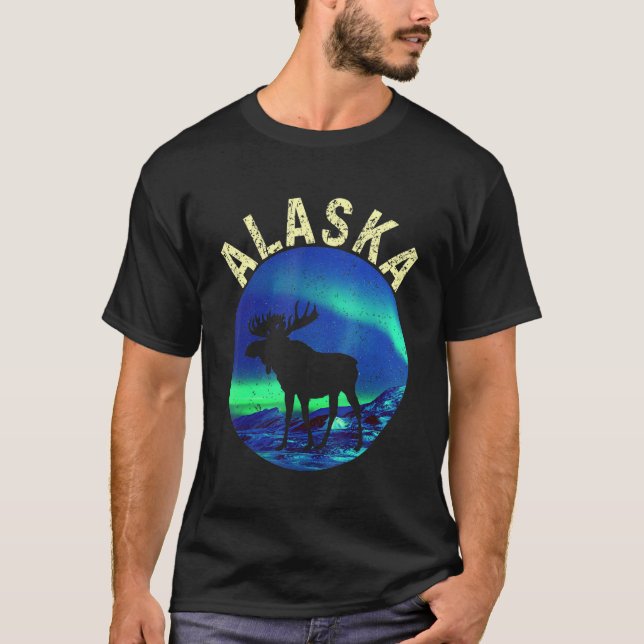 Camiseta Alce Retro do Alasca com Aurora Boreal Alasca Da (Frente)