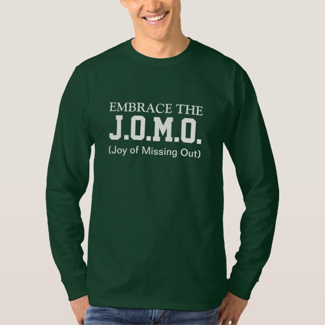 Camiseta Alegria de faltar para fora | JOMO (Frente)