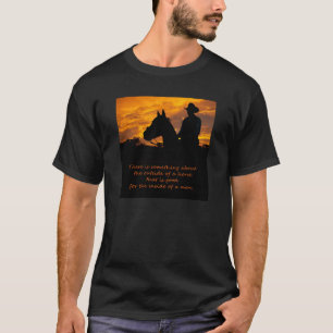 Camiseta Algo sobre a parte externa de um cavalo