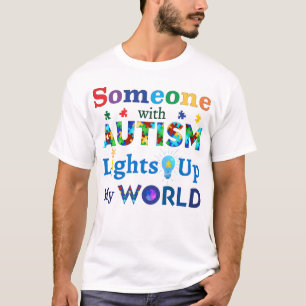 Camiseta Alguém com AUTISM acende meu mundo