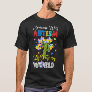 Camiseta Alguém Com Autismo Ilumine Meu Mundo Conscientizaç