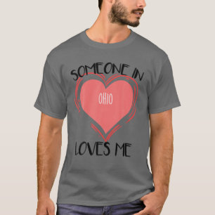 Camiseta Alguém Em Ohio Me Ama