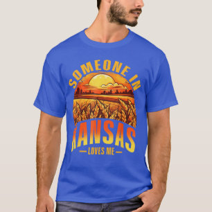Camiseta Alguém no Kansas Me Ama Estado do Girassol engraça